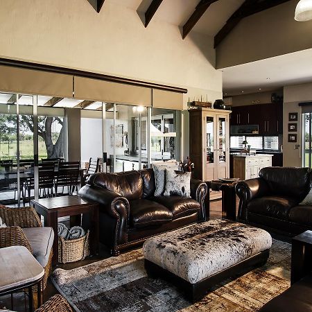 Buffalo Thorn Tree Lodge Swartruggens Zewnętrze zdjęcie